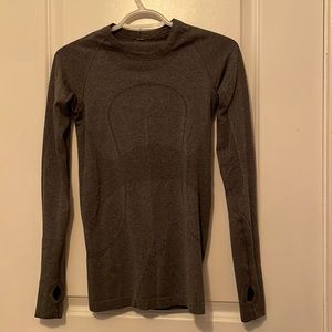 Lululemon swiftly tech long sleeve shirt